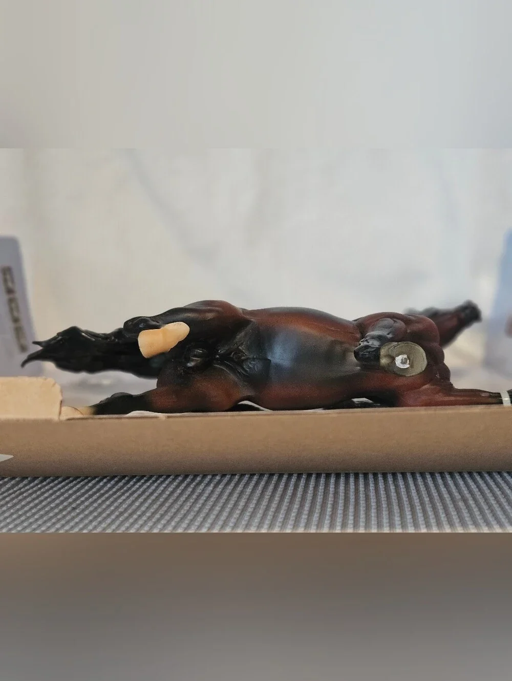 Retired Breyer Traditional #472 Huckleberry Bey Arabian Stallion Broken Stand